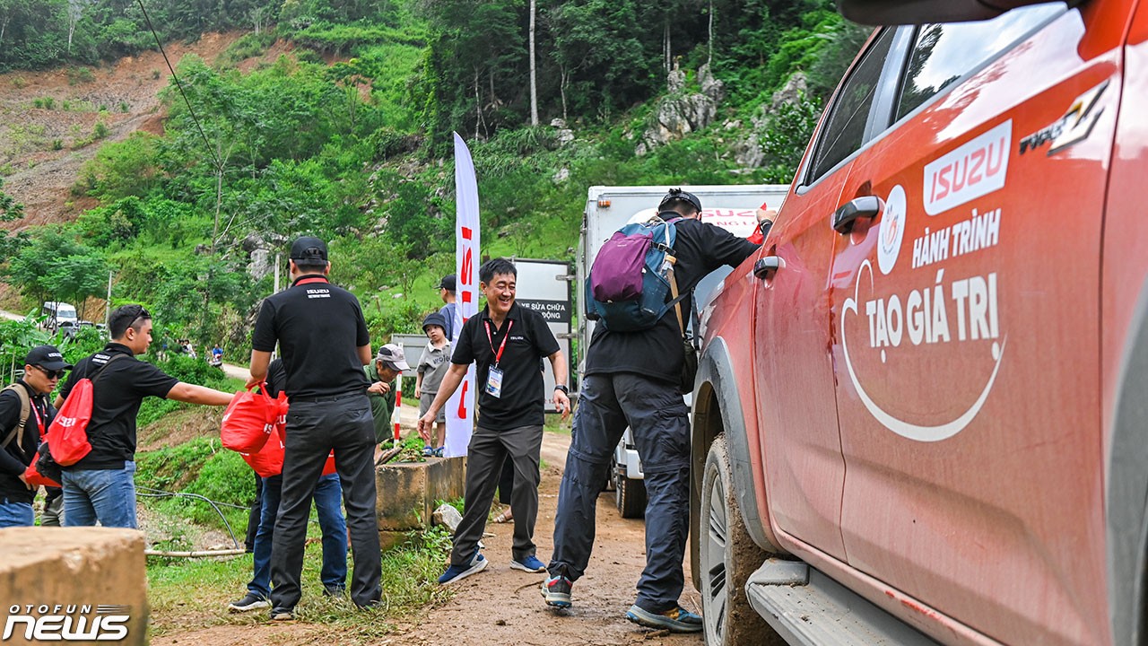 Dấu ấn Isuzu Caravan 2023