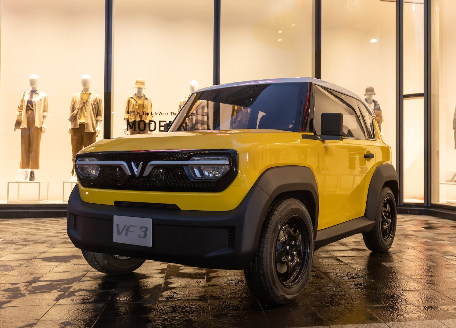 VinFast VF 3 - Tâm điểm của triển lãm “VinFast - Vì tương lai xanh” ở TP.HCM VinFast VF 3 - Tâm điểm của triển lãm “VinFast - Vì tương lai xanh” ở TP.HCM