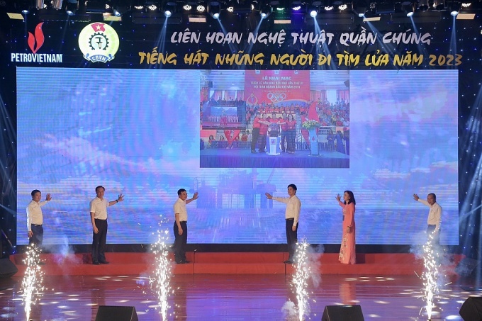 Liên hoan “Tiếng hát những người đi tìm lửa” năm 2023