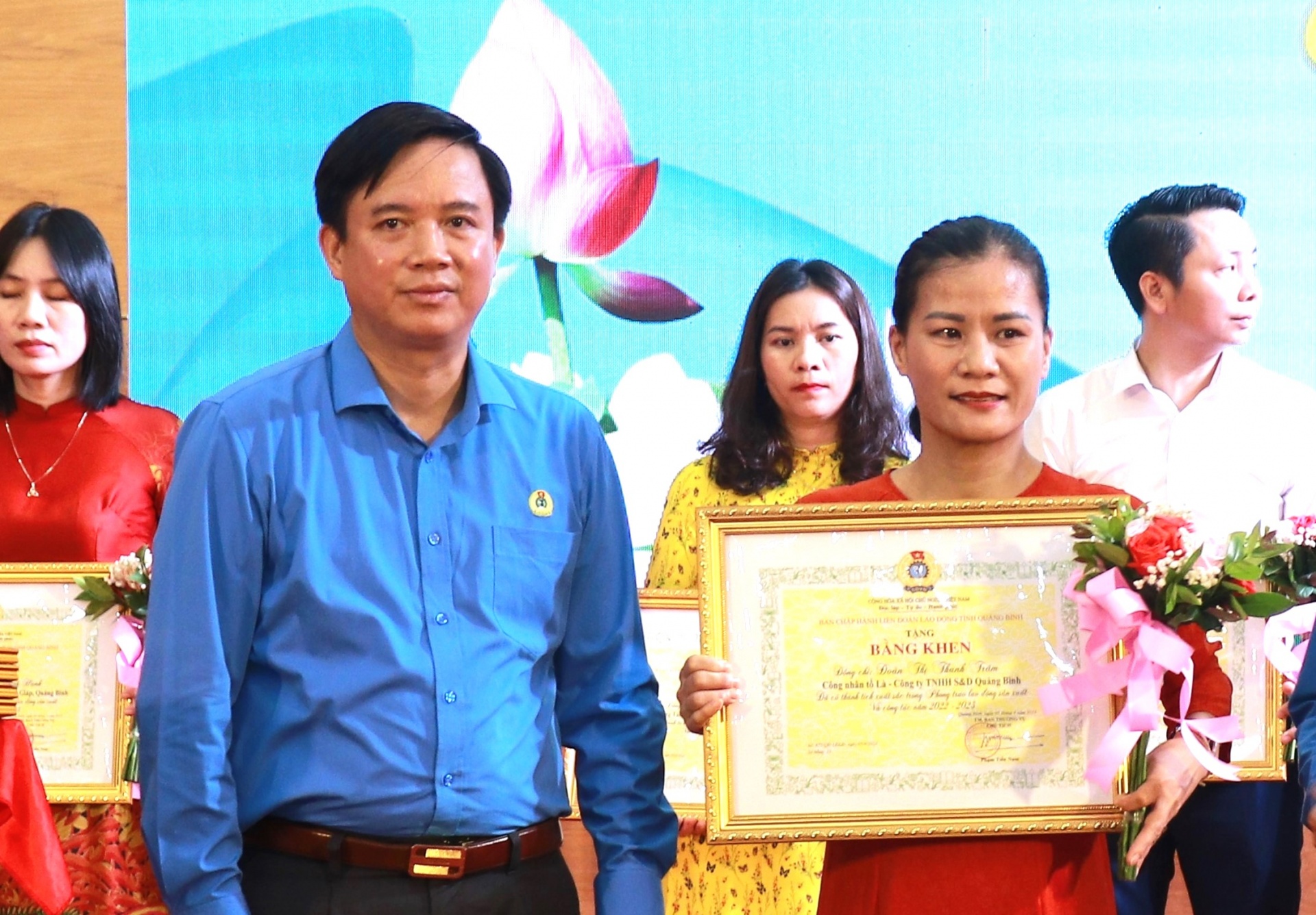 Nữ tổ trưởng có nhiều sáng kiến tiết kiệm gần trăm triệu đồng cho doanh nghiệp may mặc Nữ tổ trưởng có nhiều sáng kiến tiết kiệm gần trăm triệu đồng cho doanh nghiệp may mặc