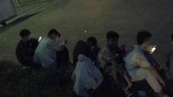 Vạch trần thủ đoạn ép học sinh khai khống tuổi để đưa vào nhà máy hòng trục lợi