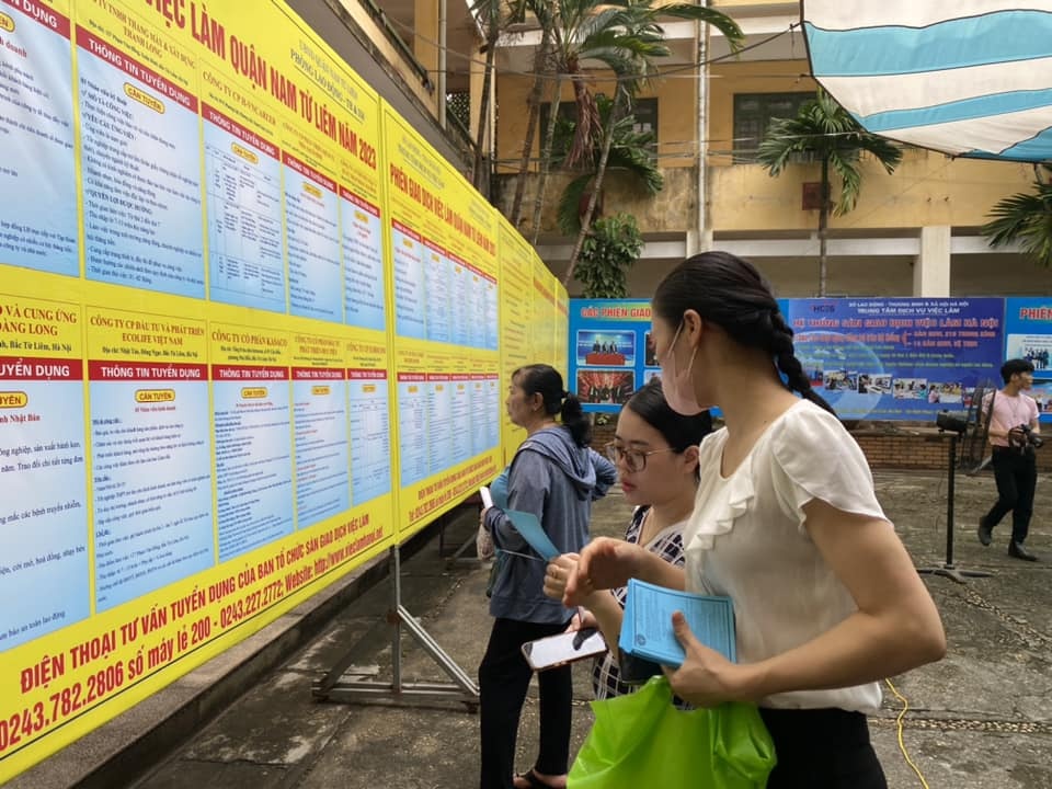 Hà Nội tăng tuyển dụng lao động những tháng cuối năm 2023 Hà Nội tăng tuyển dụng lao động những tháng cuối năm 2023
