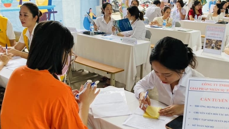 Hà Nội tăng tuyển dụng lao động những tháng cuối năm 2023
