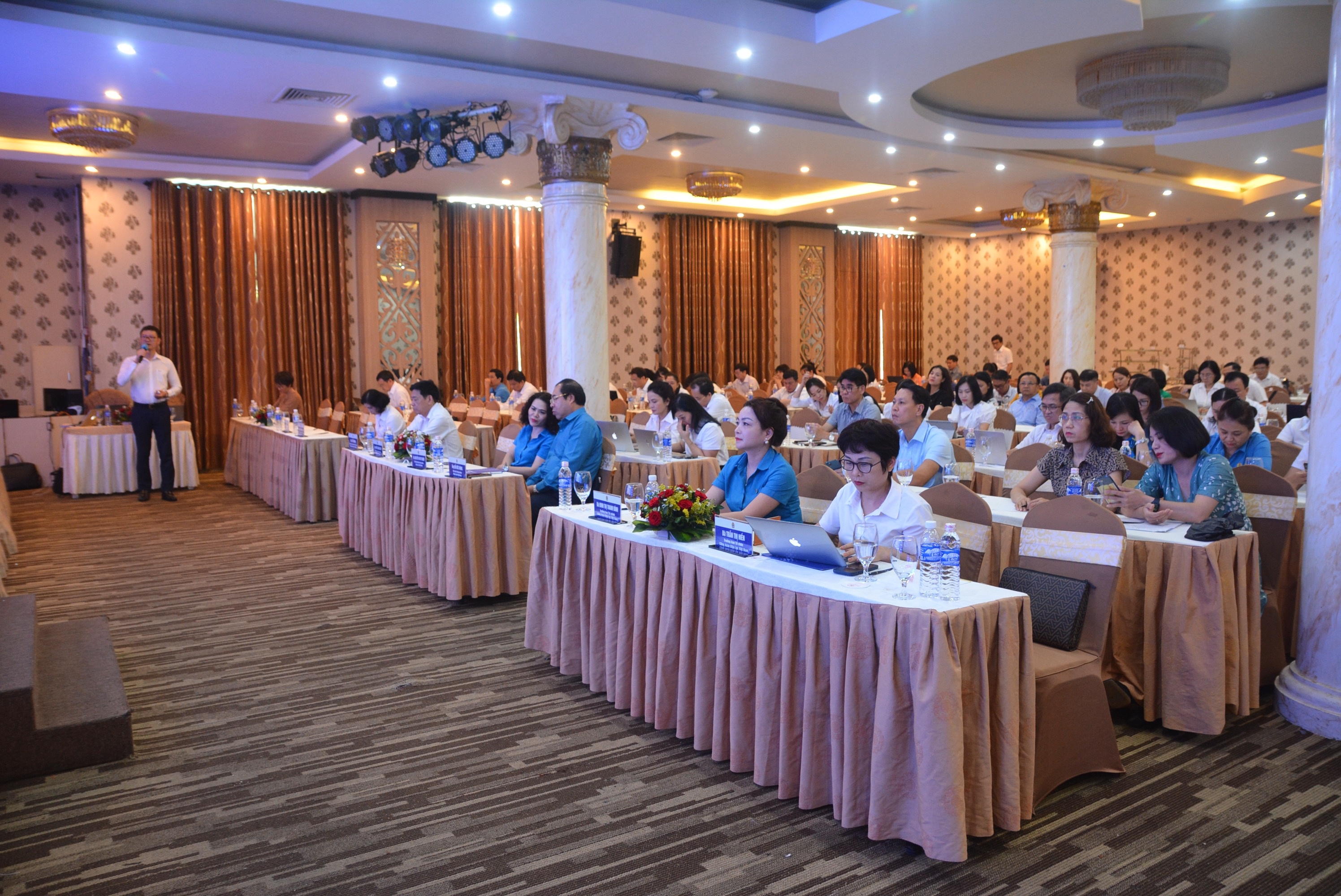 Chủ tịch CĐ Điện lực Việt Nam: “Cần thực thi nghiêm túc Bộ quy tắc ứng xử văn hóa EVN”