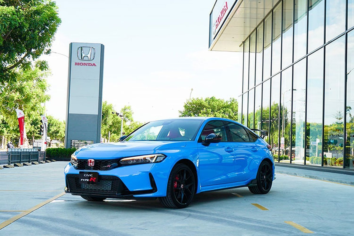 Dàn xe Honda Civic Type R 2023 tụ hợp tại Sài Gòn