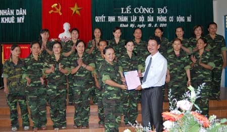 Nữ dân phòng cơ động Nữ dân phòng cơ động