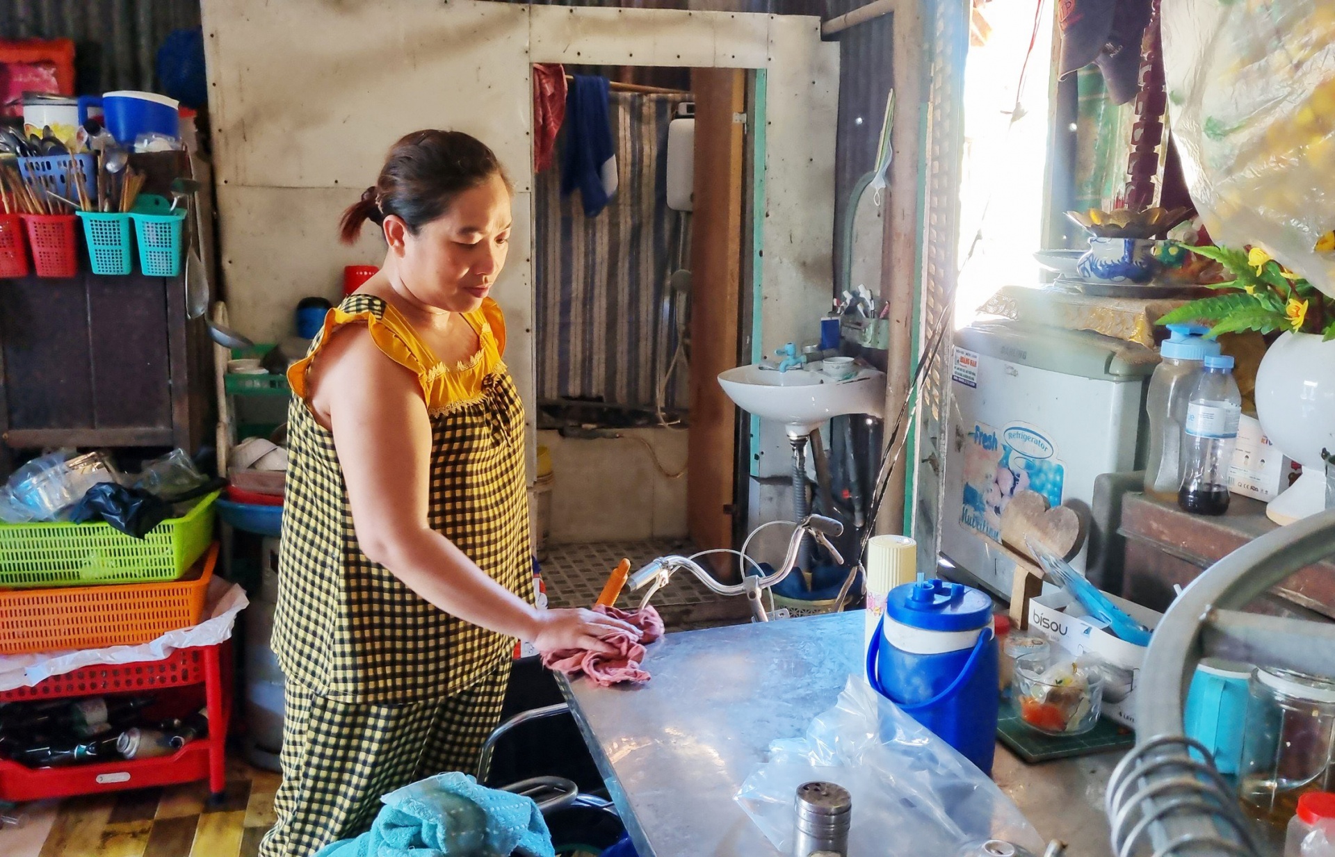 Lao động mất việc với kỳ nghỉ lễ dài vô tận Lao động mất việc với kỳ nghỉ lễ dài vô tận