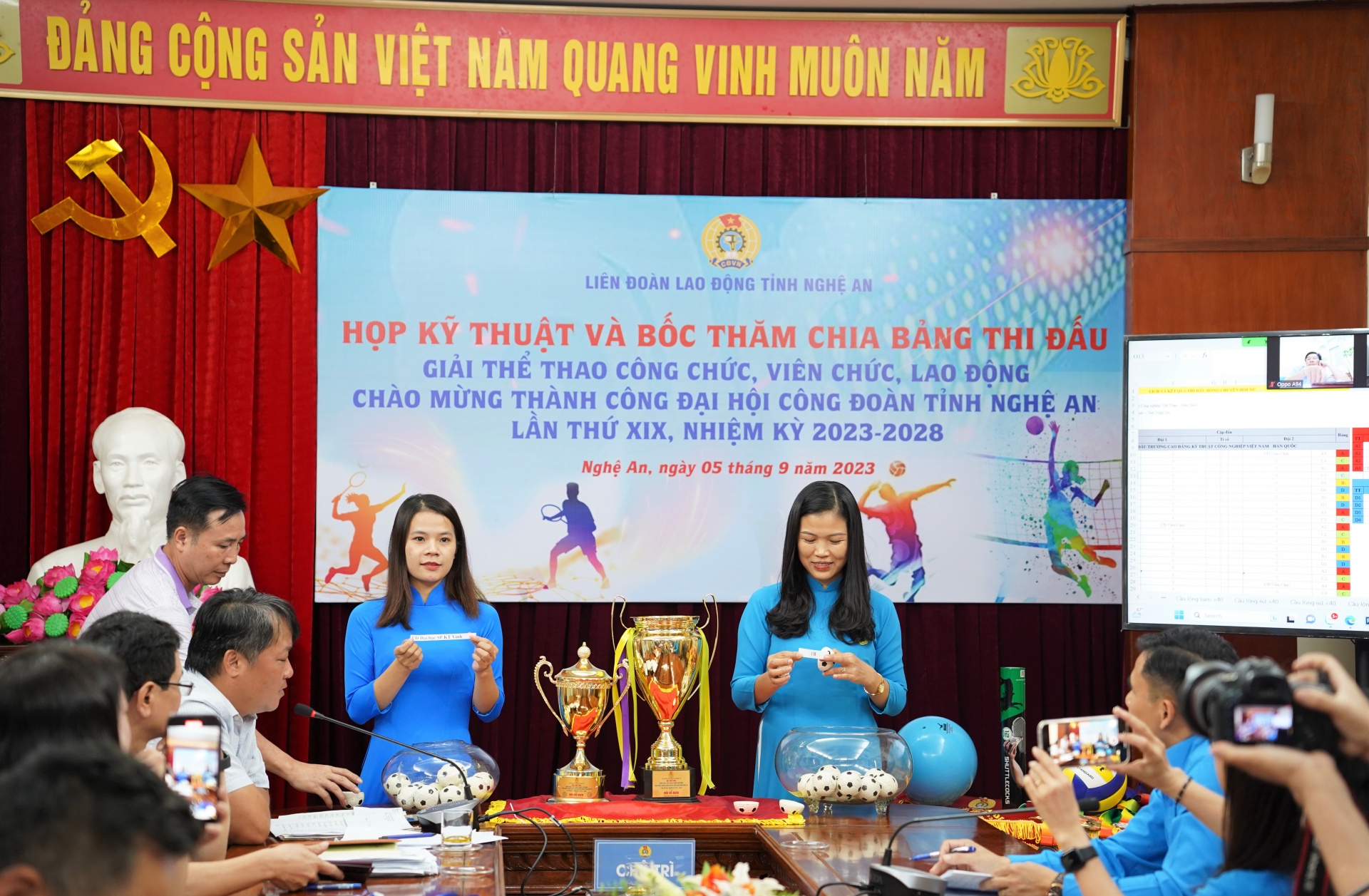 Gần 500 vận động viên tham gia Giải thể thao do LĐLĐ tỉnh Nghệ An tổ chức Gần 500 vận động viên tham gia Giải thể thao do LĐLĐ tỉnh Nghệ An tổ chức