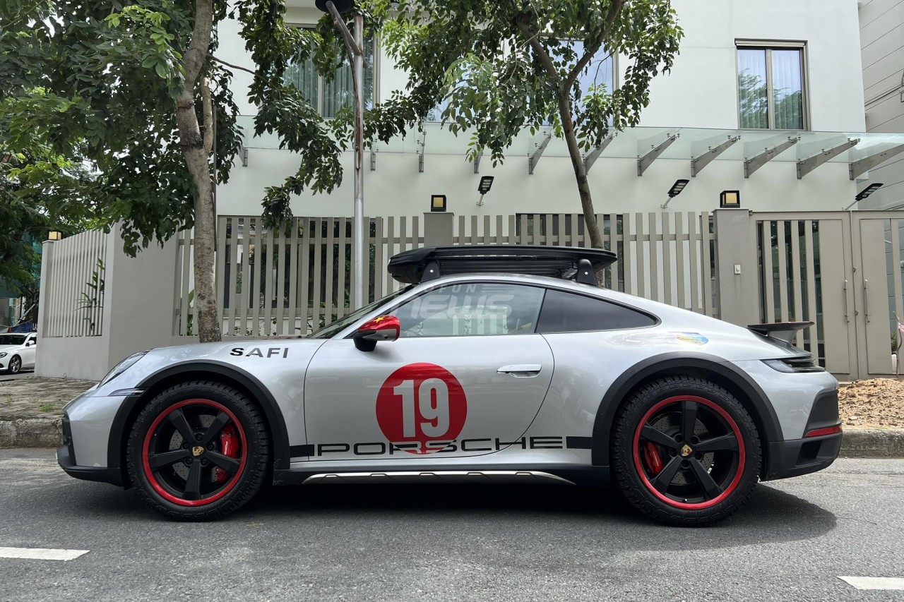 Porsche 911 Dakar khám phá những vùng đất huyền thoại Porsche 911 Dakar khám phá những vùng đất huyền thoại