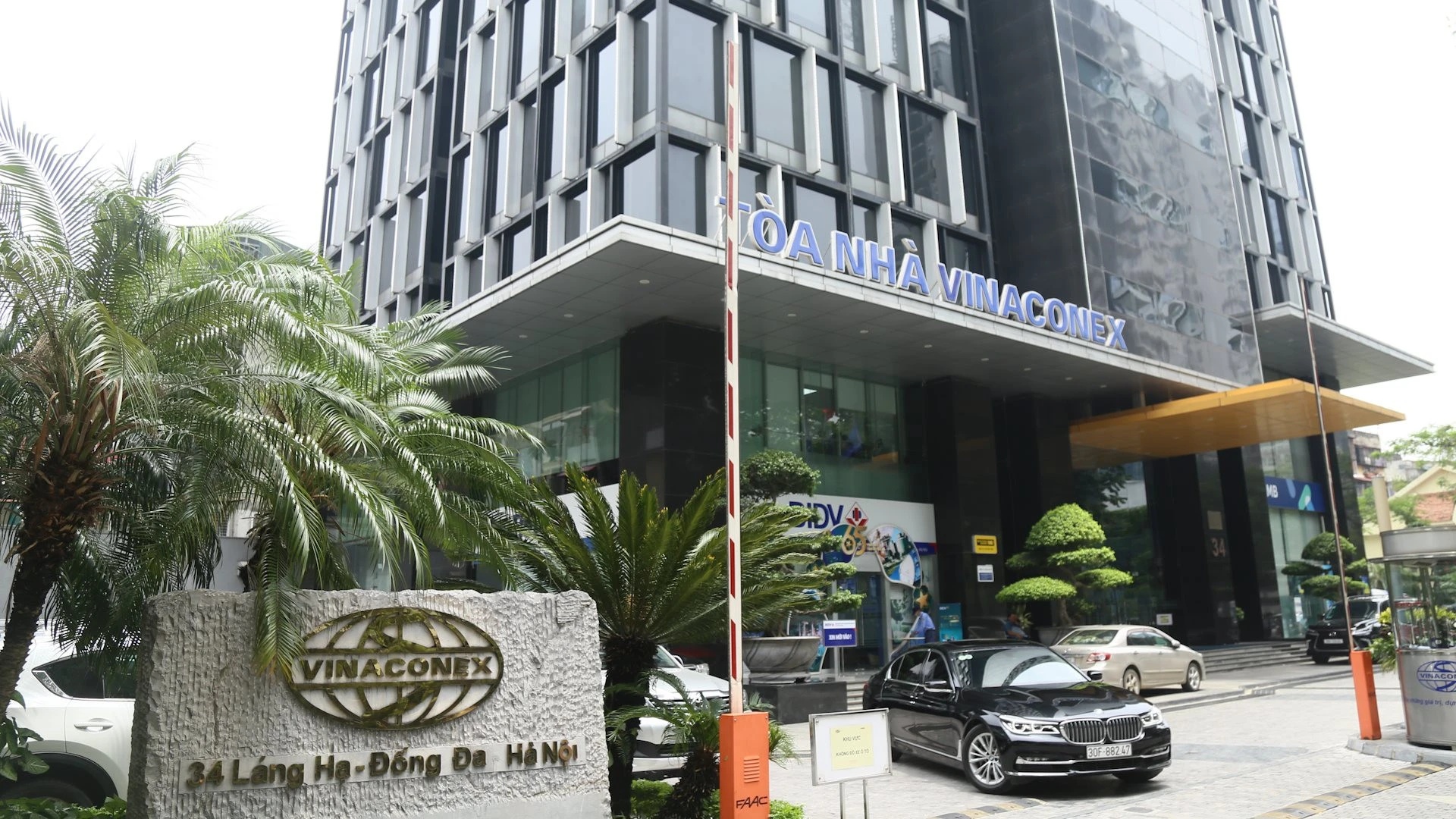 Pacific Holdings không còn là công ty mẹ của Vinaconex