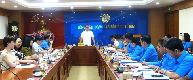 Toàn cảnh buổi làm việc giữa Thường trực Đoàn Chủ tịch Tổng LĐLĐ Việt Nam với LĐLĐ TP Hồ Chí Minh. Ảnh: Ngọc Tú Toàn cảnh buổi làm việc giữa Thường trực Đoàn Chủ tịch Tổng LĐLĐ Việt Nam với LĐLĐ TP Hồ Chí Minh. Ảnh: Ngọc Tú