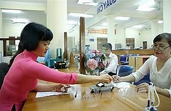 Bộ Tài chính ban hành chính cụ thể về ngân sách hỗ trợ giao dịch việc làm cho người lao động vùng đồng bào dân tộc. Ảnh minh họa. Bộ Tài chính ban hành chính cụ thể về ngân sách hỗ trợ giao dịch việc làm cho người lao động vùng đồng bào dân tộc. Ảnh minh họa.