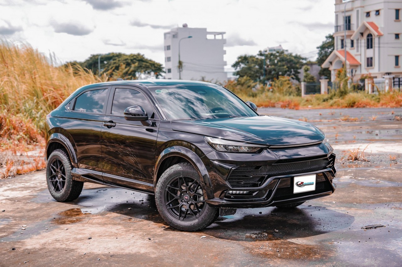 Thợ Việt 'hồ biến' Honda HR-V thành Lamborghini Urus