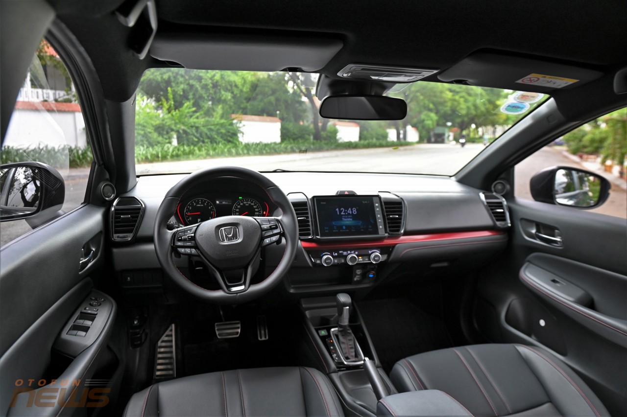 Honda City 2023 giảm giá mạnh tới 75 triệu đồng