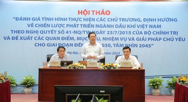Petrovietnam đánh giá chiến lược phát triển ngành Dầu khí Petrovietnam đánh giá chiến lược phát triển ngành Dầu khí