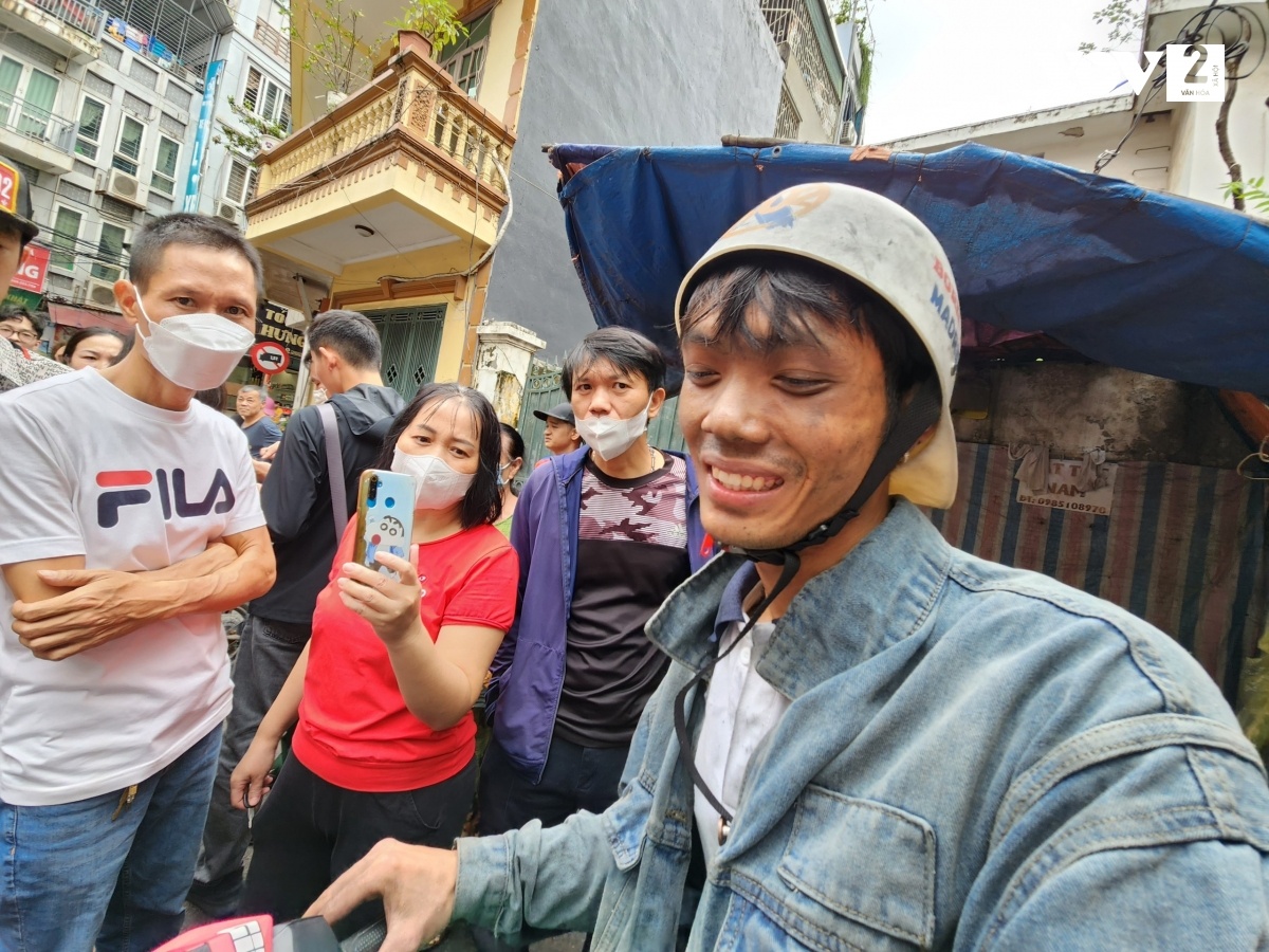 Shipper không mang áo choàng Shipper không mang áo choàng