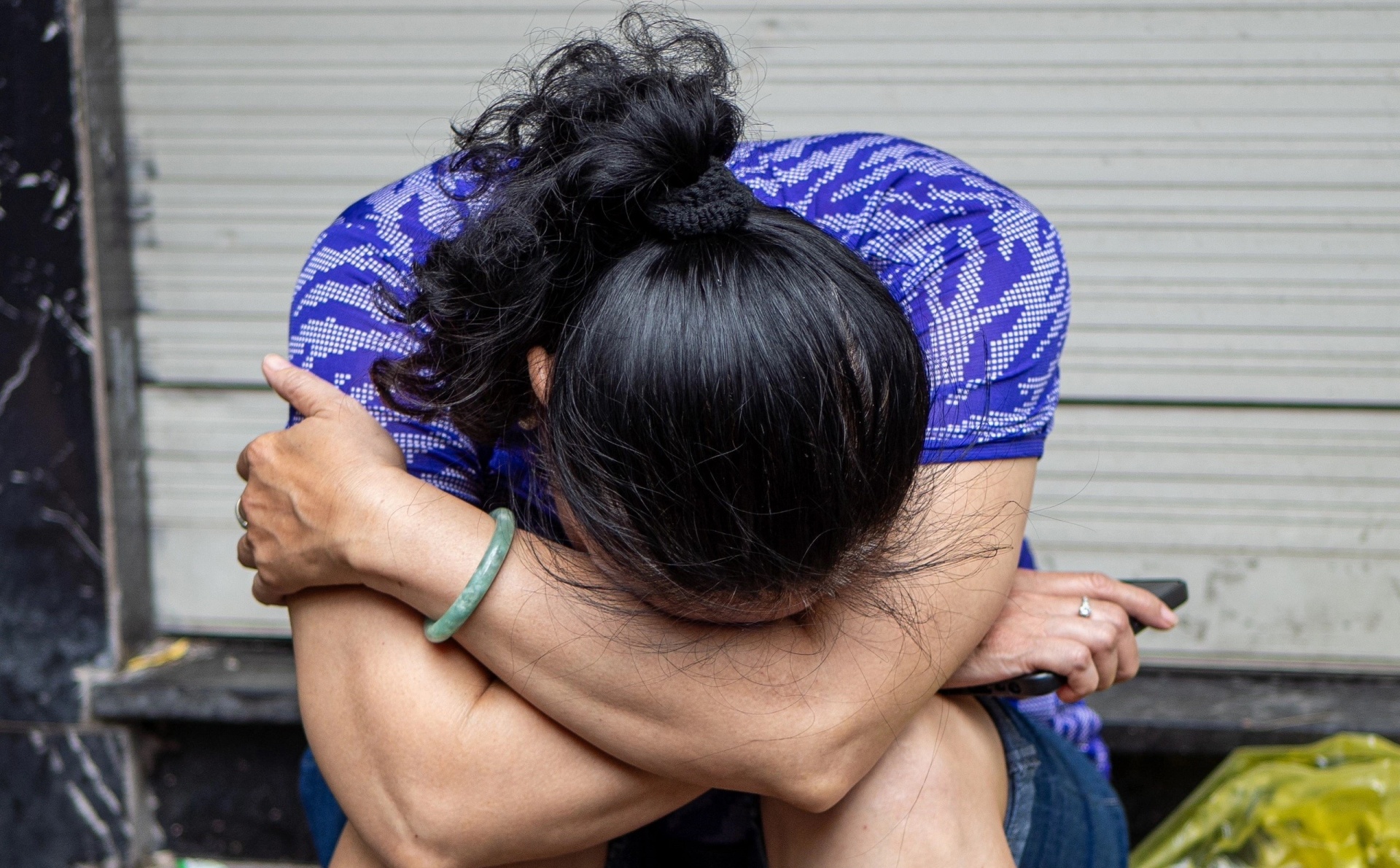 Ảm ảnh bởi tiếng kêu cứu thất thanh từ chung cư mini bị cháy Ảm ảnh bởi tiếng kêu cứu thất thanh từ chung cư mini bị cháy