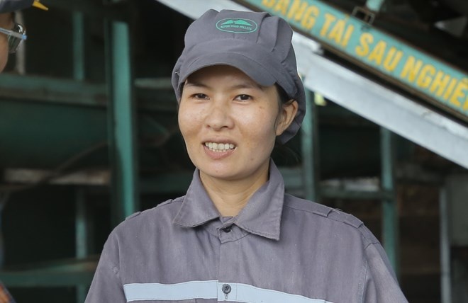 Nữ công nhân nghèo được tặng tiền xây nhà vì có nghĩa cử cao đẹp