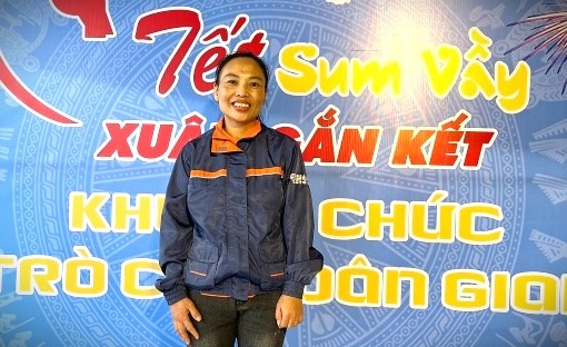 Món phở cuốn “thần thánh” và niềm vui to đùng của chị Thúy