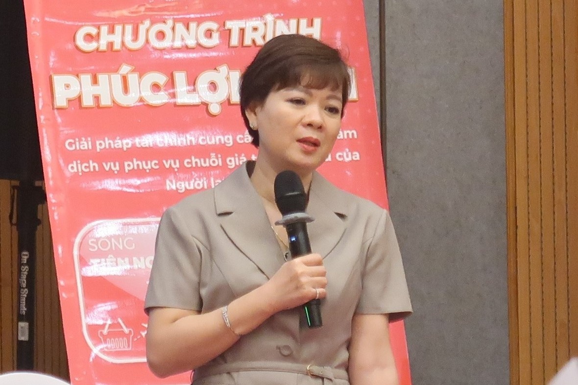 Công tác chăm lo là hoạt động nổi bật, điển hình của Công đoàn Việt Nam Công tác chăm lo là hoạt động nổi bật, điển hình của Công đoàn Việt Nam