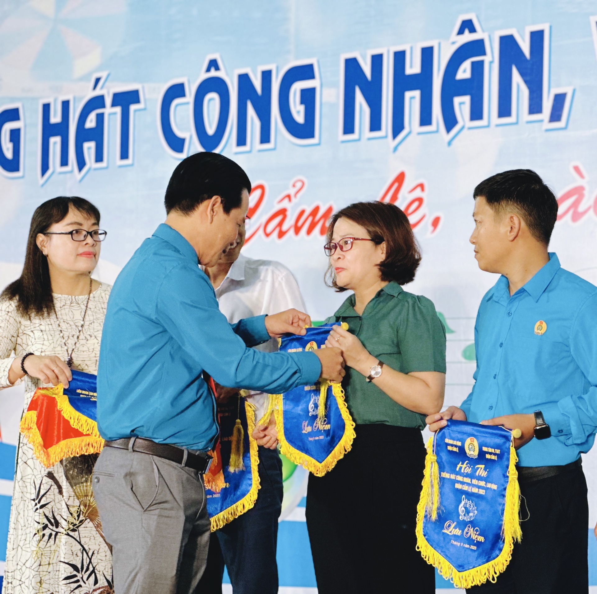 Hội thi Tiếng hát CNVCLĐ quận Cẩm Lệ năm 2023: Những khoảnh khắc sôi nổi, vui vẻ