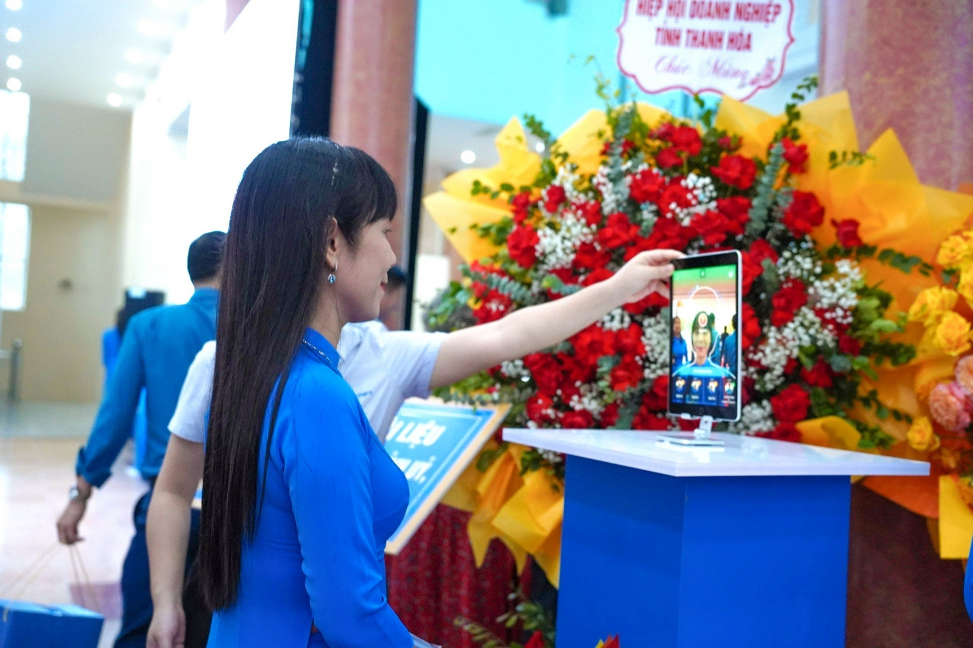 Công đoàn Thanh Hóa dẫn đầu các phong trào thi đua Công đoàn Thanh Hóa dẫn đầu các phong trào thi đua