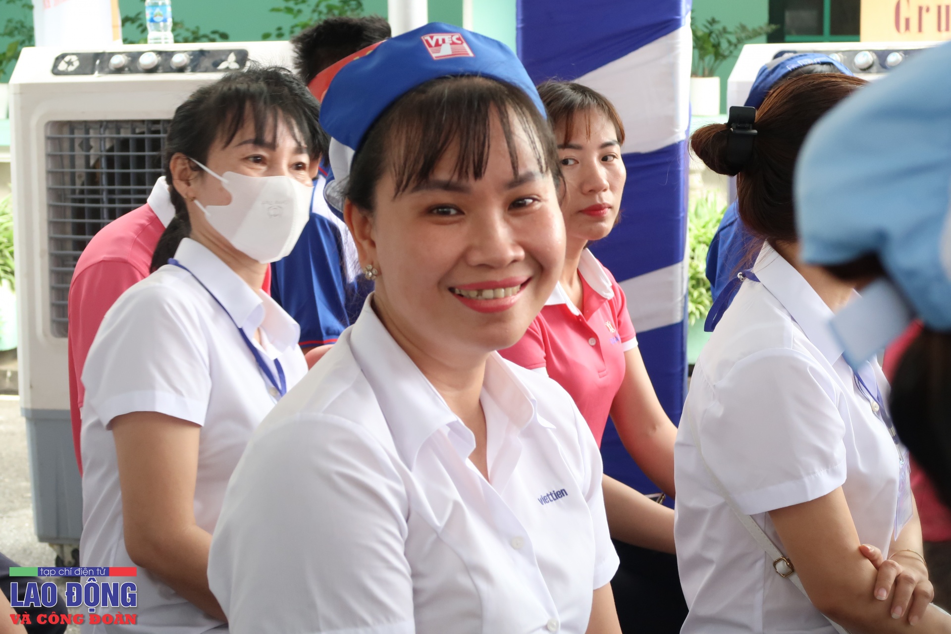 Hội thi Thợ giỏi ngành Dệt May: Nơi hội tụ, tỏa sáng kỹ năng nghề nghiệp Hội thi Thợ giỏi ngành Dệt May: Nơi hội tụ, tỏa sáng kỹ năng nghề nghiệp