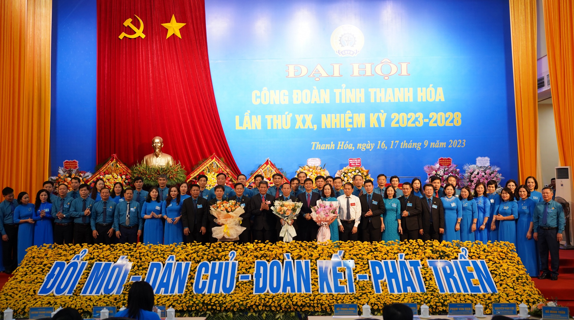 Công đoàn Thanh Hóa dẫn đầu các phong trào thi đua Công đoàn Thanh Hóa dẫn đầu các phong trào thi đua