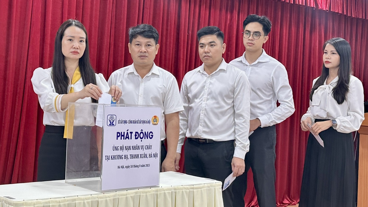 Công đoàn ngành Xây dựng Hà Nội quyên góp, ủng hộ nạn nhân vụ cháy chung cư