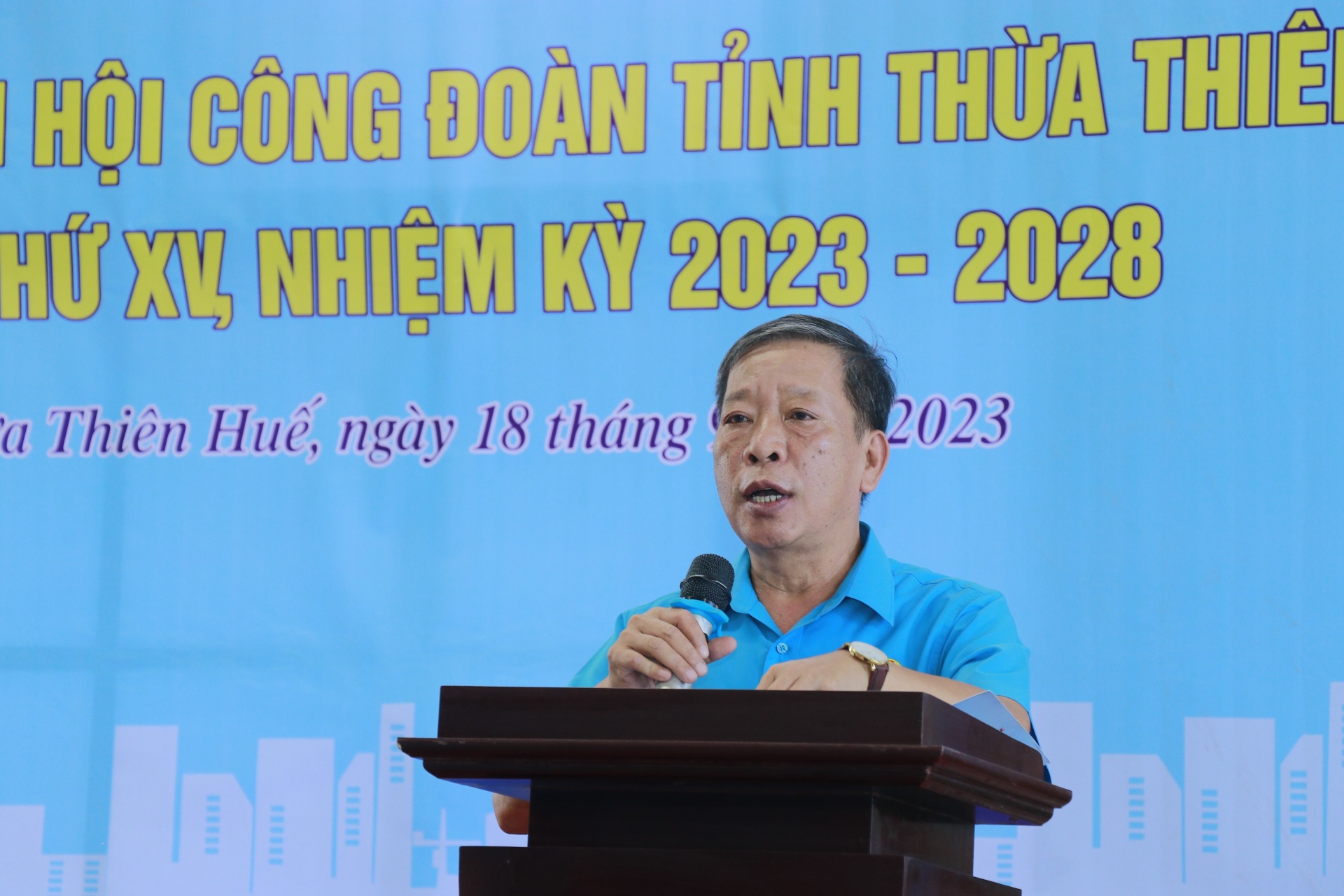 Gắn biển công trình chào mừng Đại hội Công đoàn tỉnh Thừa Thiên Huế lần thứ XV Gắn biển công trình chào mừng Đại hội Công đoàn tỉnh Thừa Thiên Huế lần thứ XV