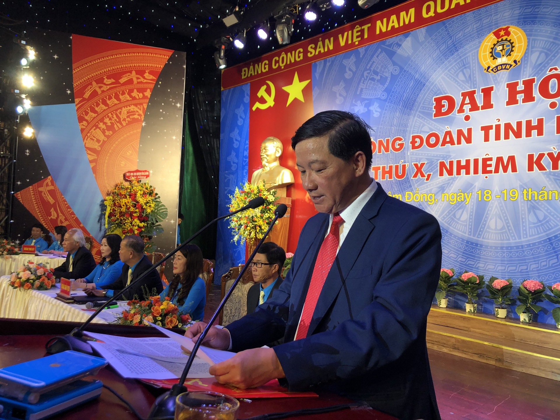 Đồng chí Hoàng Liên tái đắc cử Chủ tịch Liên đoàn Lao động tỉnh Lâm Đồng