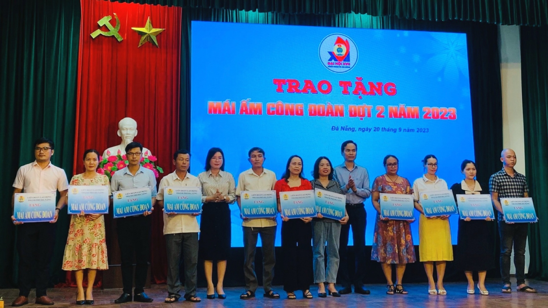 Tạp chí LĐ&CĐ đoạt giải Nhất Cuộc thi viết về phong trào CNVCLĐ TP Đà Nẵng