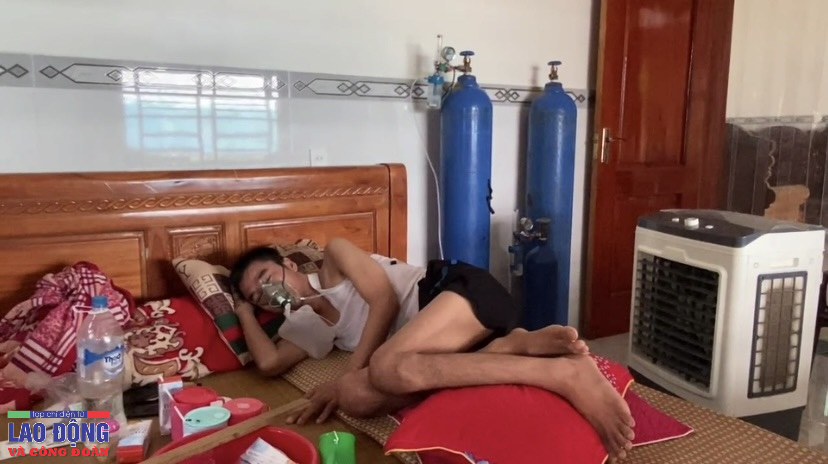 Thợ đá Châu Tiến - bao nhiêu Oxy cũng không đủ...