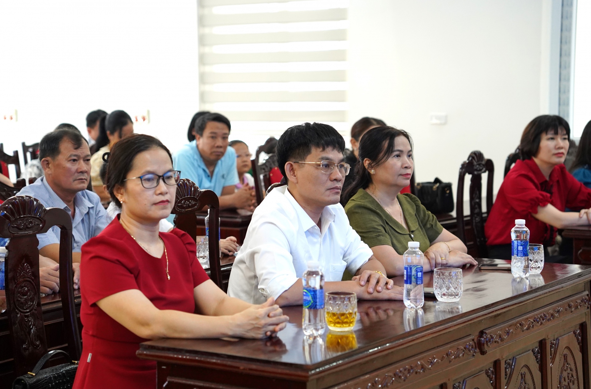 Công đoàn Viên chức tỉnh Nghệ An: Trao 131suất quà cho con đoàn viên Công đoàn Viên chức tỉnh Nghệ An: Trao 131suất quà cho con đoàn viên