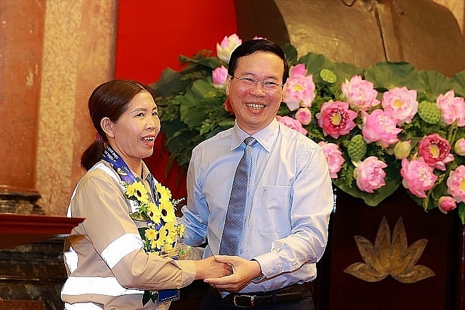 Nhiều hoạt động khuyến khích nữ đoàn viên, CNLĐ hăng hái thi đua Nhiều hoạt động khuyến khích nữ đoàn viên, CNLĐ hăng hái thi đua