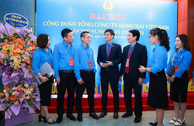 Khơi thông điều kiện phát triển doanh nghiệp chính là ổn định đời sống người lao động