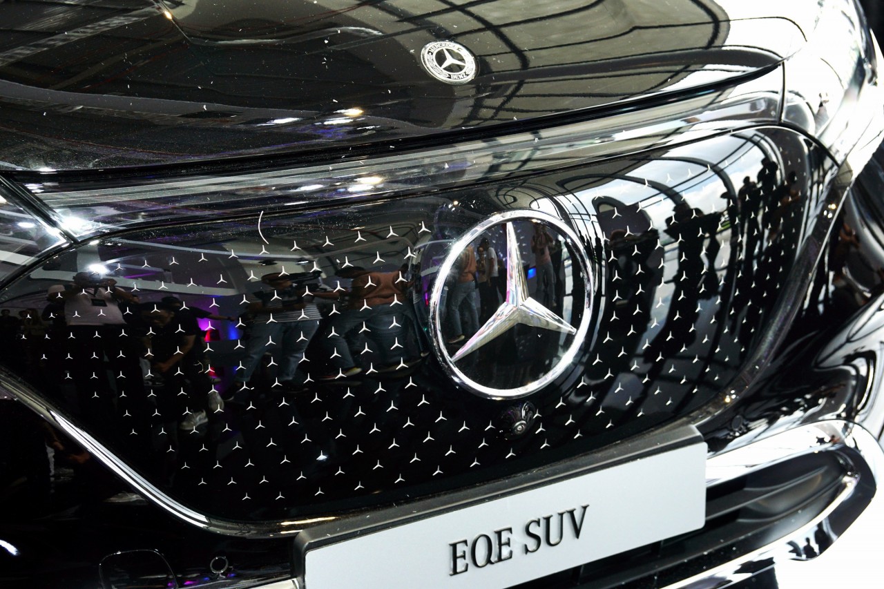 Chi tiết xe thuần điện Mercedes EQE 500 4Matic phiên bản SUV