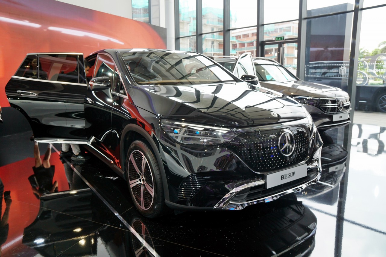 Chi tiết xe thuần điện Mercedes EQE 500 4Matic phiên bản SUV