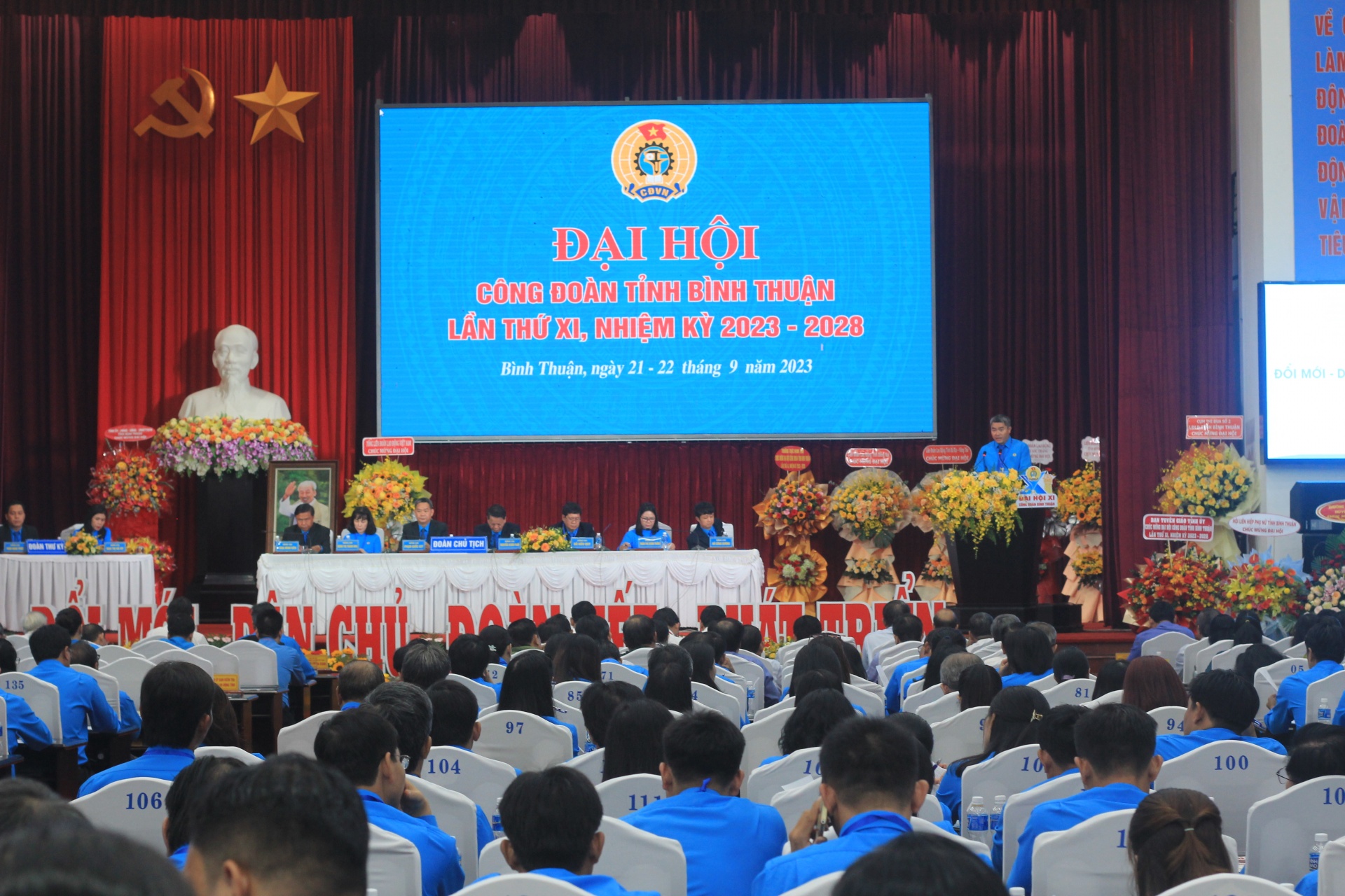 LĐLĐ Bình Thuận: đổi mới, phát triển, là chỗ dựa vững chắc cho đoàn viên, NLĐ LĐLĐ Bình Thuận: đổi mới, phát triển, là chỗ dựa vững chắc cho đoàn viên, NLĐ