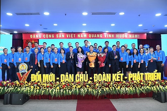 Đồng chí Lê Phan Linh tái đắc cử Chủ tịch Công đoàn Tổng Công ty Hàng hải Việt Nam