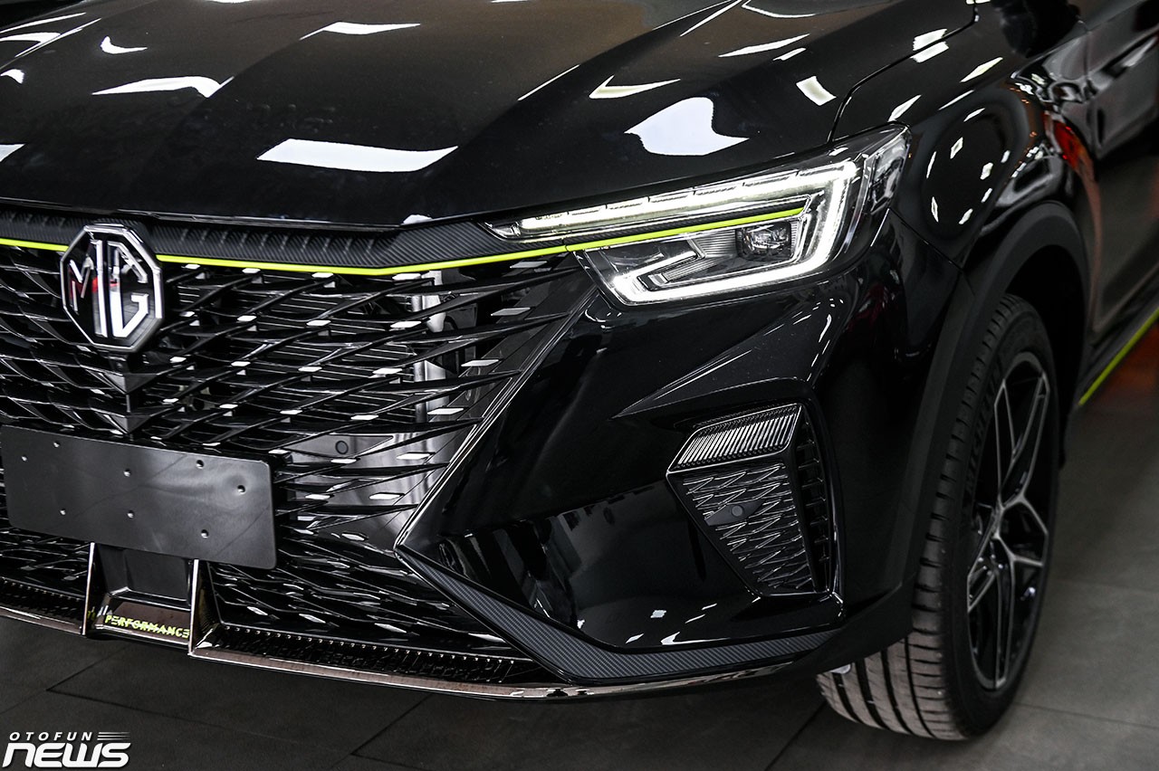 Hình chi tiết MG RX5 phiên bản Lux giá 829 triệu đồng tại đại lý Hình chi tiết MG RX5 phiên bản Lux giá 829 triệu đồng tại đại lý