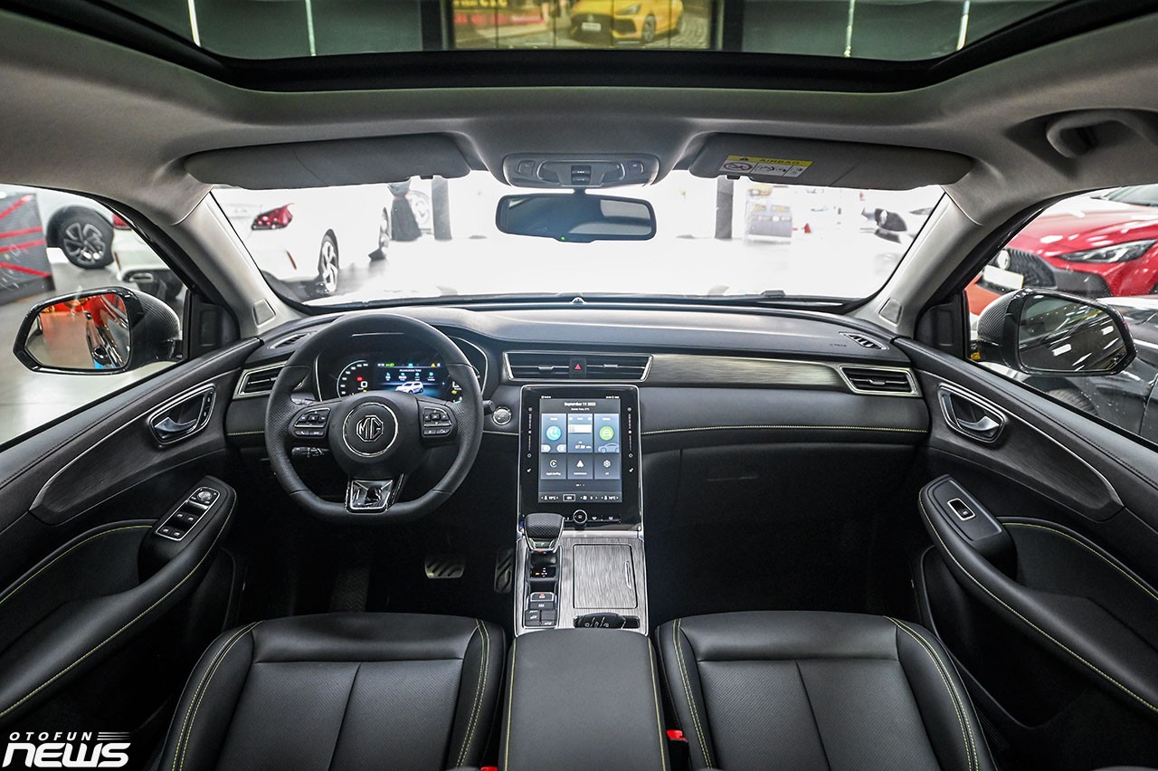 Hình chi tiết MG RX5 phiên bản Lux giá 829 triệu đồng tại đại lý Hình chi tiết MG RX5 phiên bản Lux giá 829 triệu đồng tại đại lý