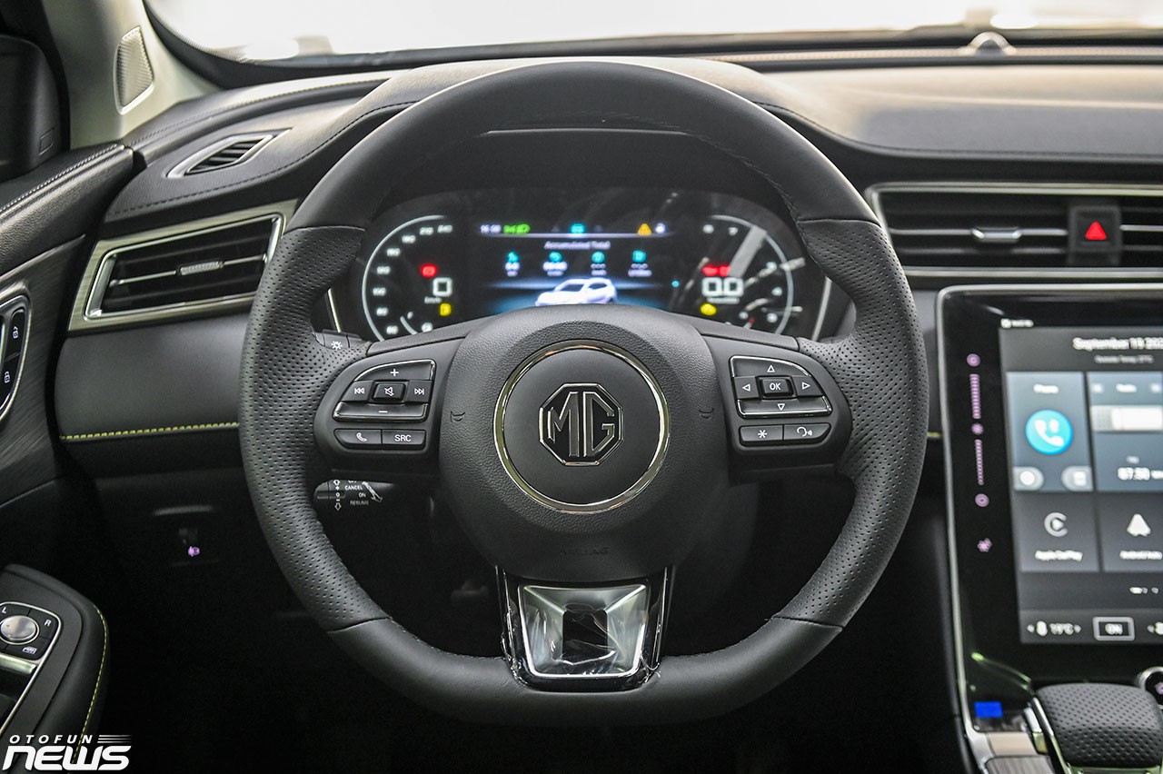 Hình chi tiết MG RX5 phiên bản Lux giá 829 triệu đồng tại đại lý Hình chi tiết MG RX5 phiên bản Lux giá 829 triệu đồng tại đại lý
