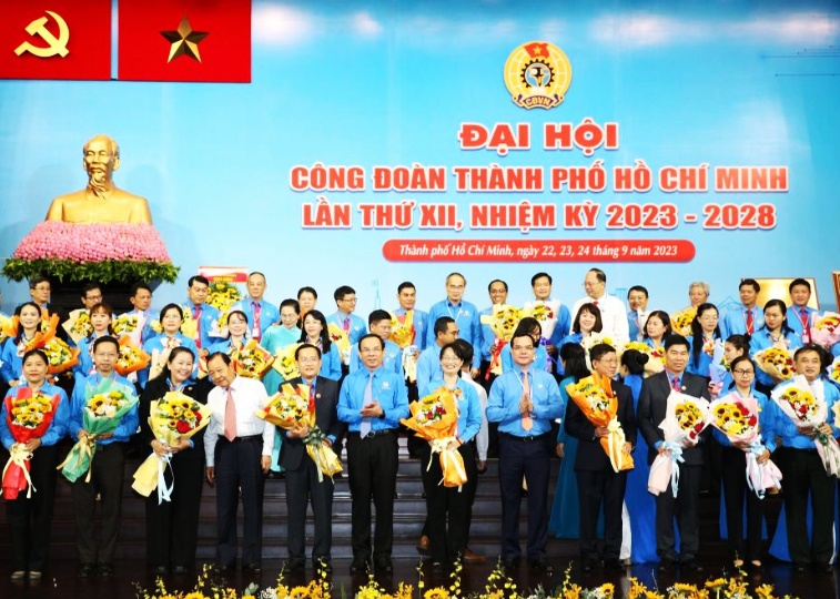 Đồng chí Trần Thị Diệu Thúy tái đắc cử Chủ tịch LĐLĐ TP. HCM Đồng chí Trần Thị Diệu Thúy tái đắc cử Chủ tịch LĐLĐ TP. HCM