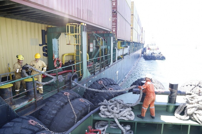 Thiếu vắc xin Sốt vàng da, thuyền viên và chủ tàu gặp khó khăn tại cảng nước ngoài Thiếu vắc xin Sốt vàng da, thuyền viên và chủ tàu gặp khó khăn tại cảng nước ngoài