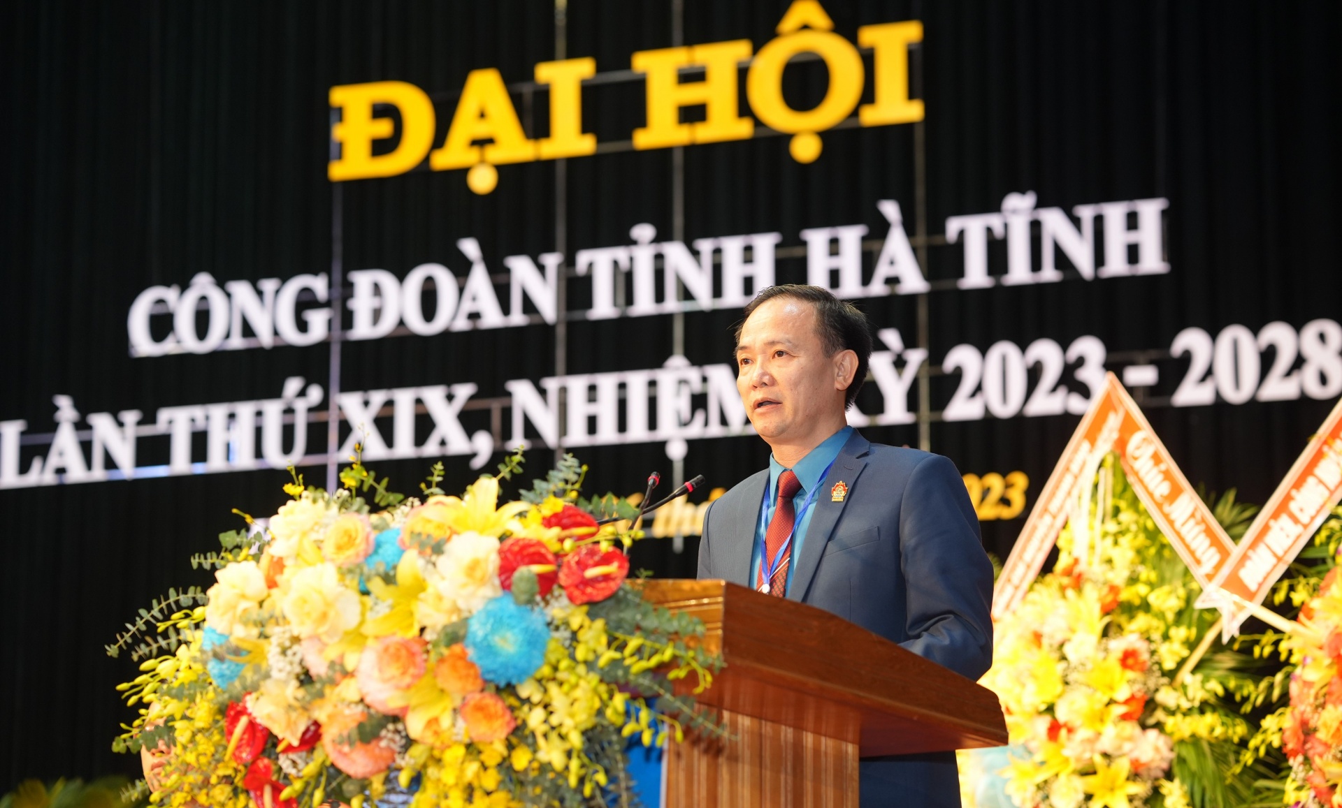Trang trọng, ấn tượng Đại hội Công đoàn Hà Tĩnh lần thứ XIX, nhiệm kỳ 2023-2028 Trang trọng, ấn tượng Đại hội Công đoàn Hà Tĩnh lần thứ XIX, nhiệm kỳ 2023-2028