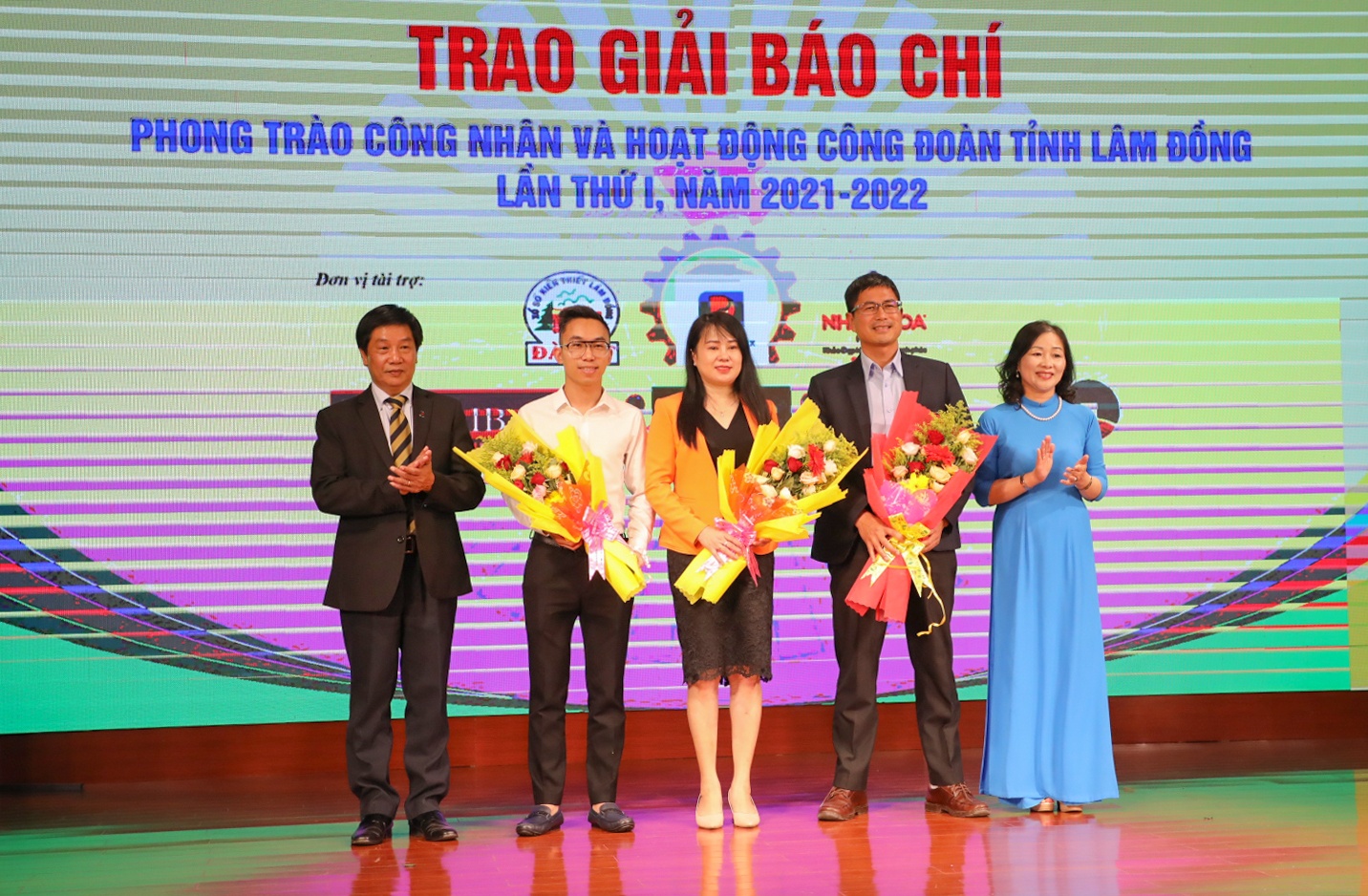 Phát động Giải báo chí về công nhân, Công đoàn tỉnh Lâm Đồng lần thứ II Phát động Giải báo chí về công nhân, Công đoàn tỉnh Lâm Đồng lần thứ II