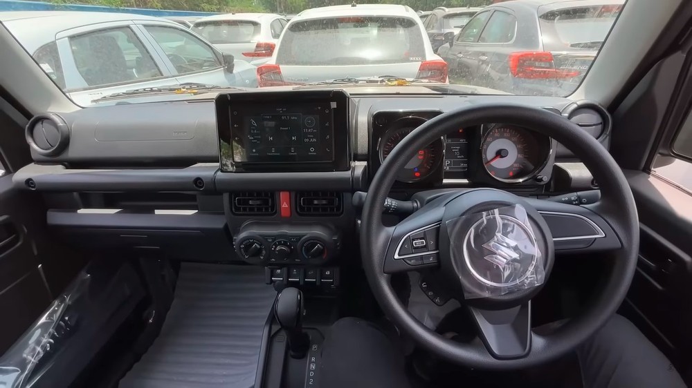 Lộ bằng chứng cho thấy Suzuki Jimny 5 cửa chuẩn bị ra mắt Đông Nam Á Lộ bằng chứng cho thấy Suzuki Jimny 5 cửa chuẩn bị ra mắt Đông Nam Á