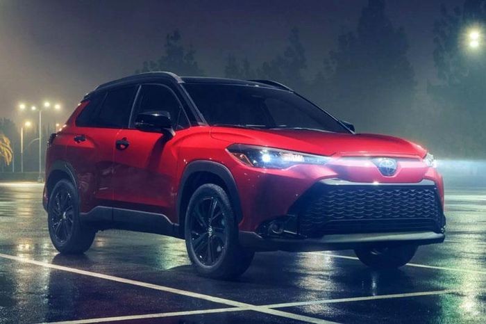 Toyota Corolla Cross Hybrid có thêm phiên bản đặc biệt Nightshade Toyota Corolla Cross Hybrid có thêm phiên bản đặc biệt Nightshade