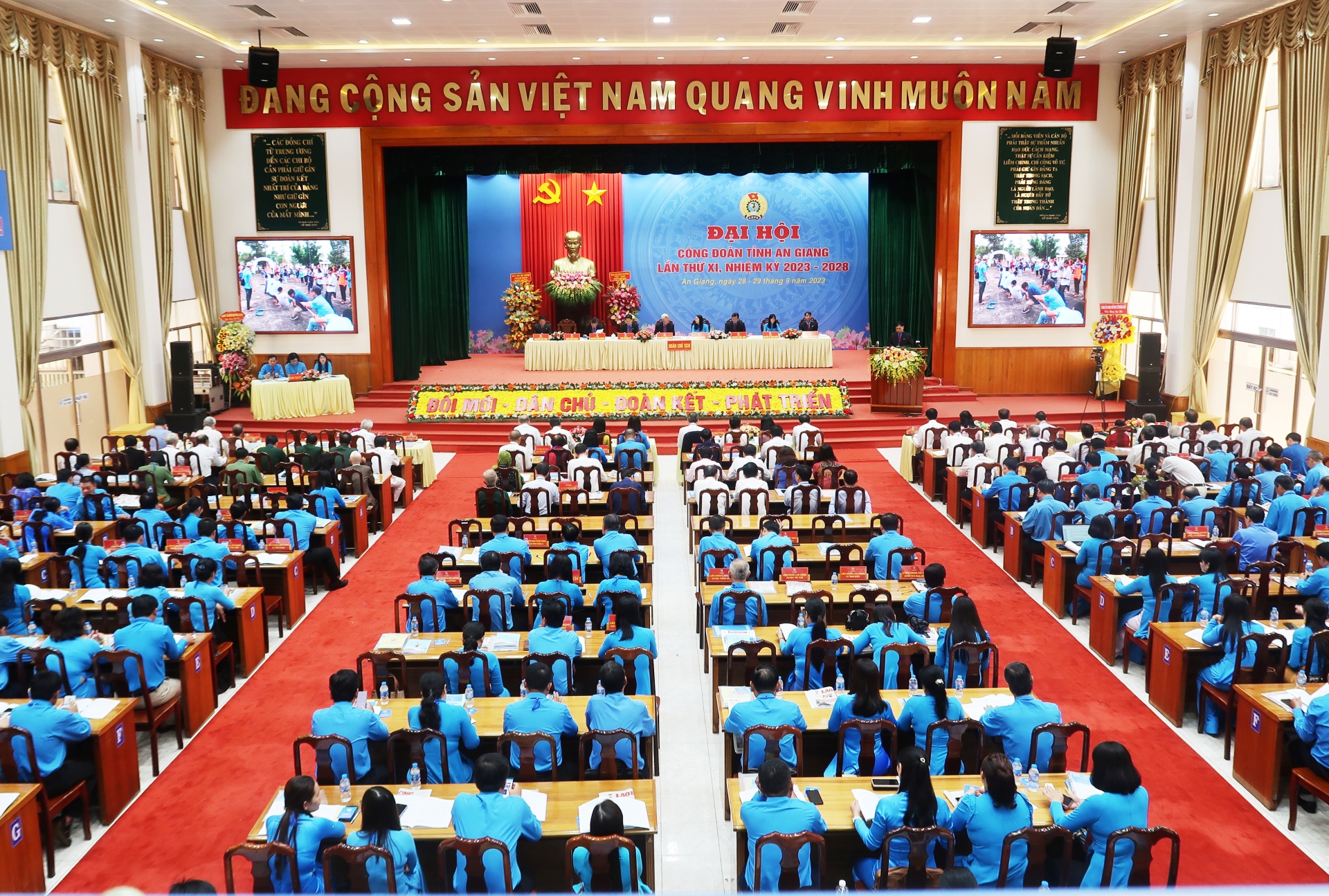 Công đoàn An Giang: lấy NLĐ làm trọng tâm, xác định 3 khâu đột phá cho phát triển Công đoàn An Giang: lấy NLĐ làm trọng tâm, xác định 3 khâu đột phá cho phát triển